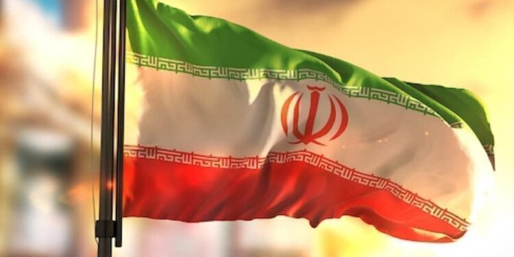 خلاء قانونی در برخورد با هتاکان به نمادهای ملی