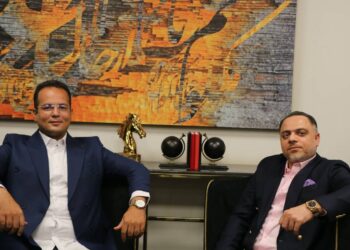 حمایت لازم است اما انتخاب واجبتر