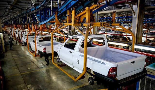 رکوردشکنی وانت ۱۵۱ در تولید و تسخیر بازار