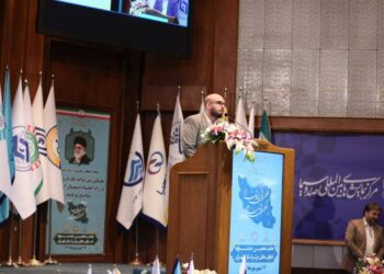 همسایه محله ای که جهانی شد