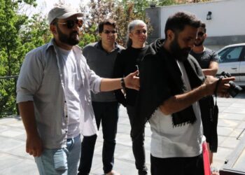 موزیک ویدیو عشق اثری عاشقانه و احساسی با صدایی از جنس آرامش آماده پخش میباشد