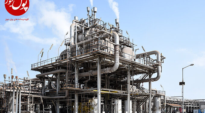 تحصیل کردگان بومی خواستار اشتغال در پالایشگاه نفت بندرعباس