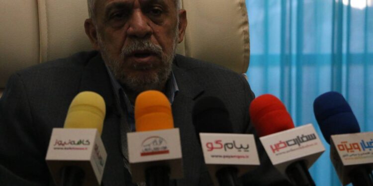 این گفت وگو را با رایحه گل مطالعه کنید