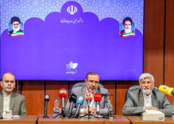 مجلس جدید قوانینی وضع کند که تحولات اقتصادی را به دنبال داشته باشد