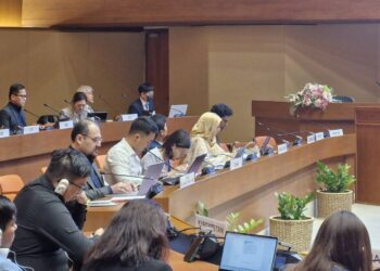 همکاری های بین المللی برای توسعه تجارت بدون کاغذ و بهبود فرآیندهای تجاری